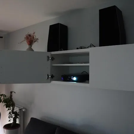 Au Pre Apartment